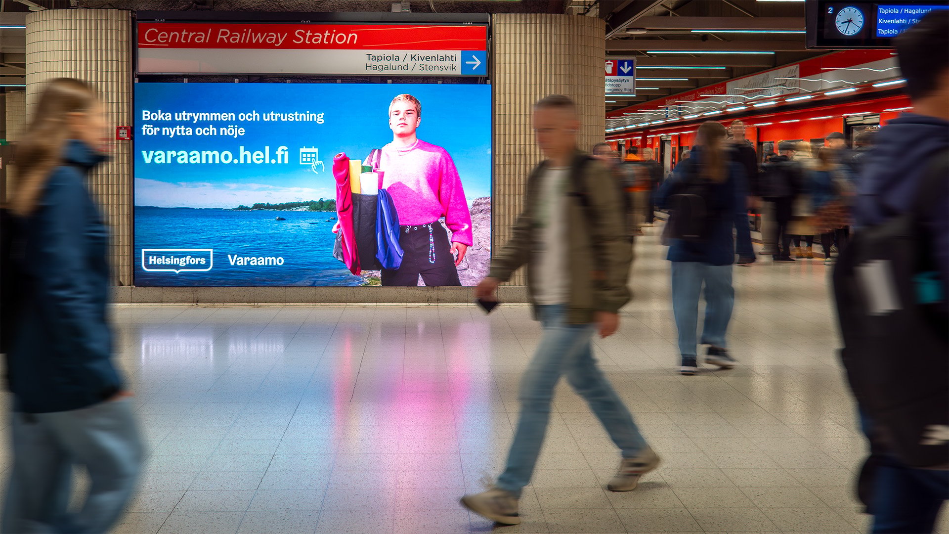 digi_rautatientori_stationwall_helsinki_vk39_1