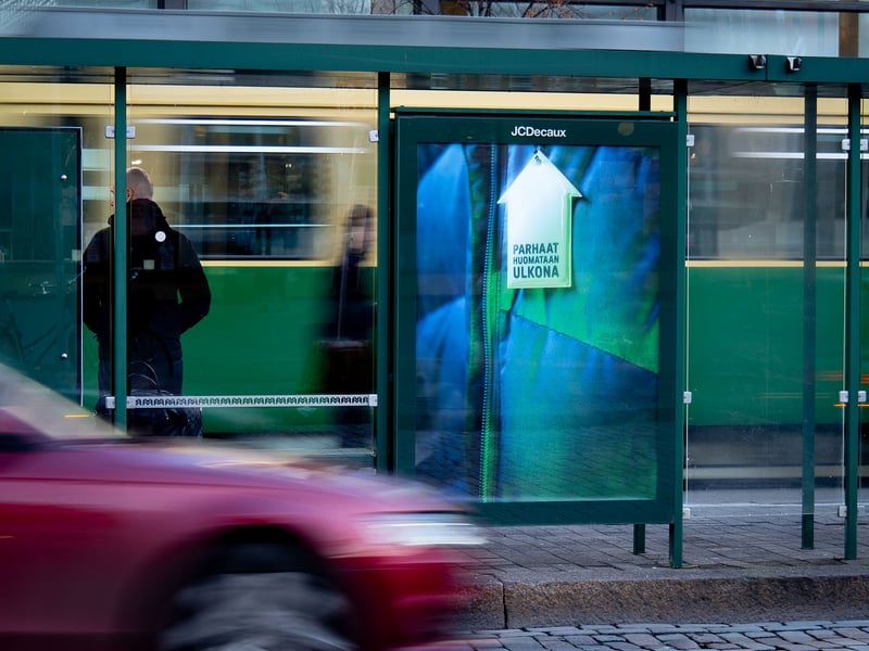 JCDecaux’n heijastinkampanja toi esille ulkomainonnan tehokkuutta ja heijastimien käytön tärkeyttä loistavin tuloksin