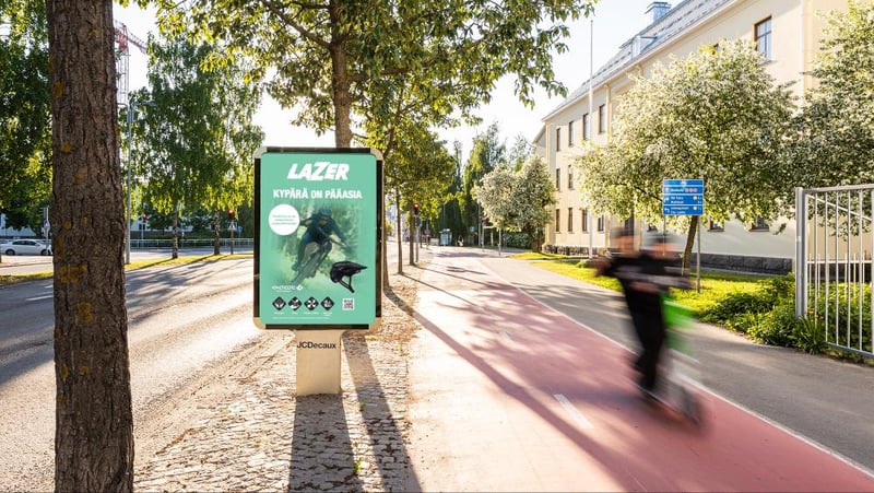 Ensimmäinen ulkomainoskampanja polkaisi Lazer-pyöräilykypärien myyntiin vauhtia